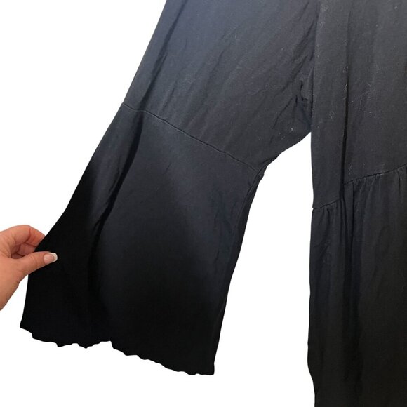 Torrid Black Long Sleeve Babydoll Tunic Top With Button Detail & Ladder size 3 - Picture 4 of 5